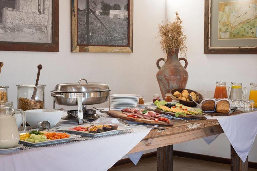 Anderssons Camp Hotel Окаукуехо Екстериор снимка